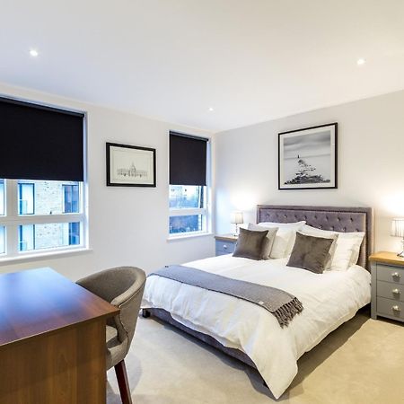 2 Bed Property Close To Heathrow Airport Hounslow Exterior foto